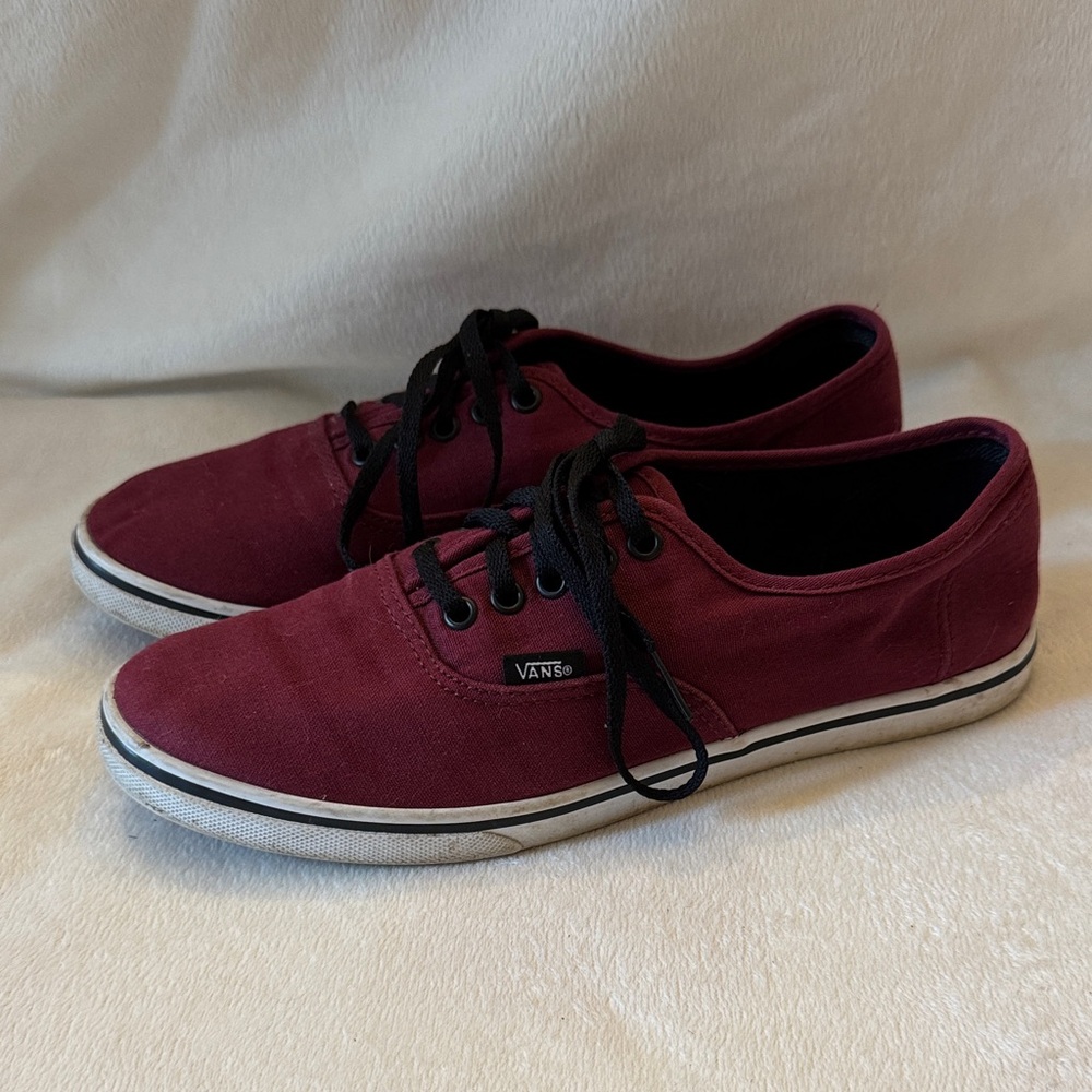 Vans Men's Deep Red Canvas Sneakers Size 7